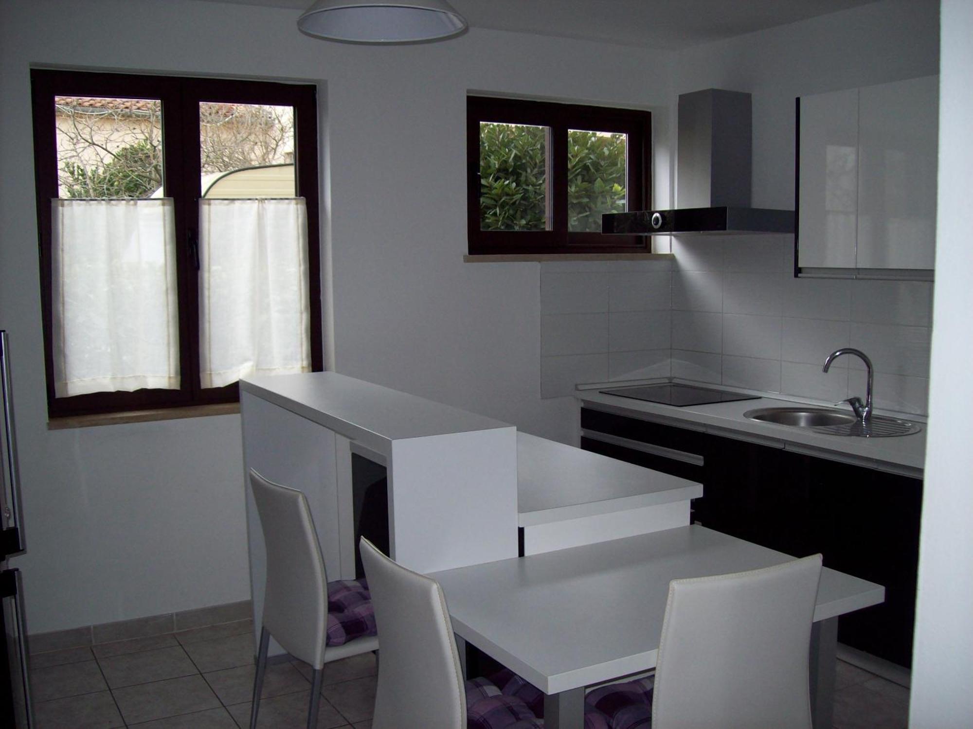 Apartment Monfiorenzo 11 로비니 외부 사진