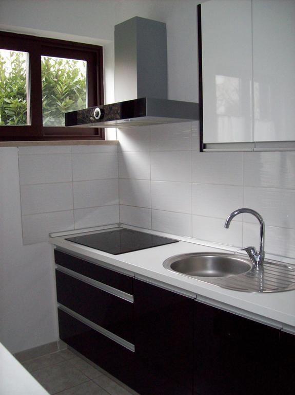 Apartment Monfiorenzo 11 로비니 외부 사진