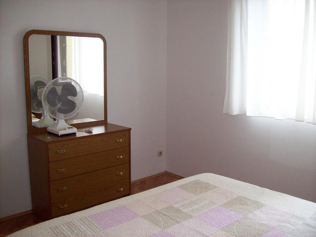 Apartment Monfiorenzo 11 로비니 외부 사진