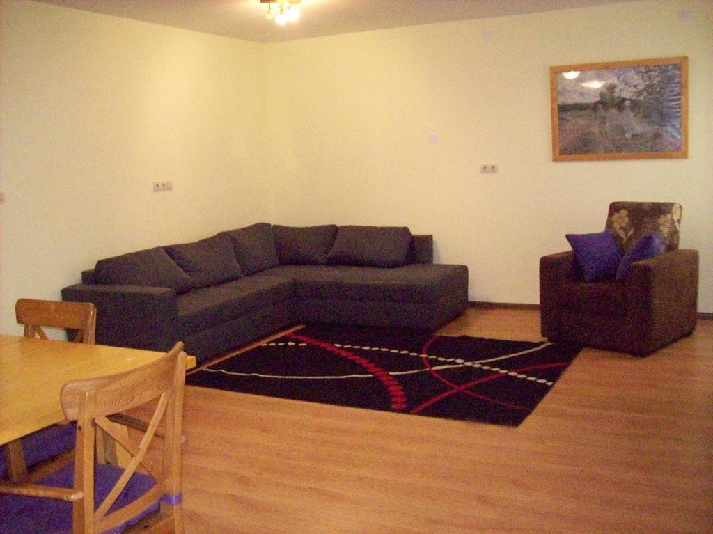 Apartment Monfiorenzo 11 로비니 외부 사진